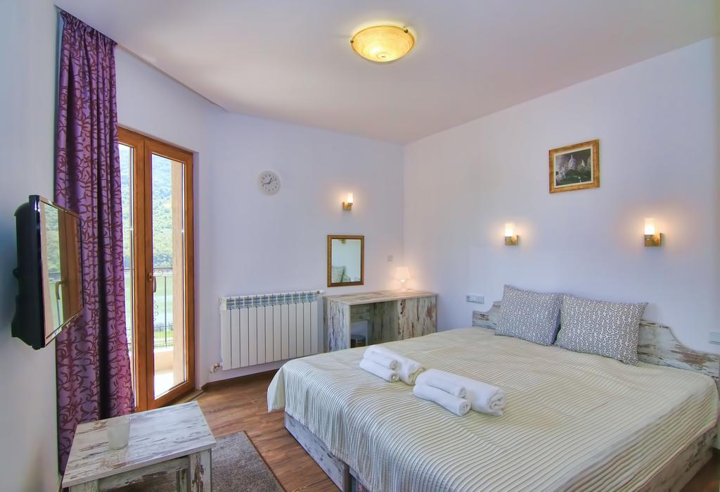 Eco House Kitana Ξενοδοχείο Asparukhovo  Εξωτερικό φωτογραφία