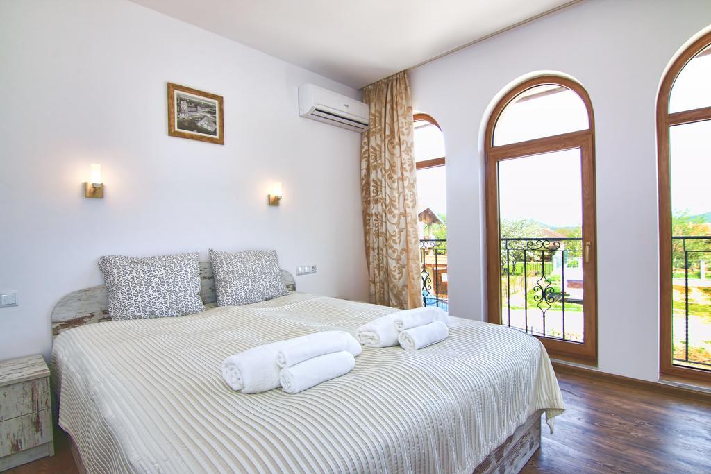 Eco House Kitana Ξενοδοχείο Asparukhovo  Εξωτερικό φωτογραφία